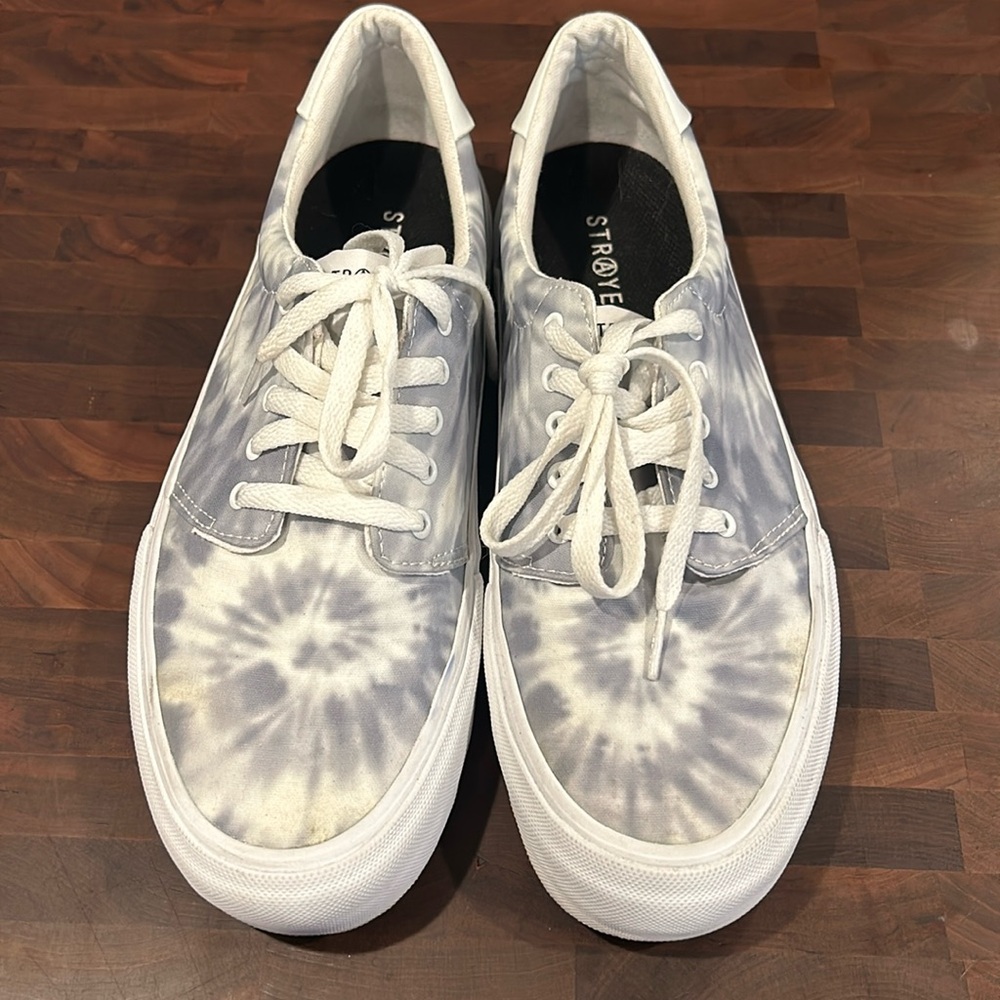 Straye 11.5 Tie Dye Sneakers